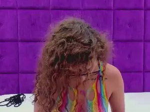 Cam4 Sex Chat of SharonMartini