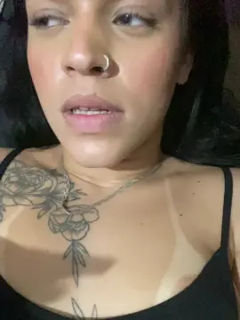 Cam4 Live Sex of rafinhaa_pink