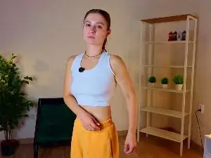 Cam4 Watch Live Sex Cams of ElinorWaldram