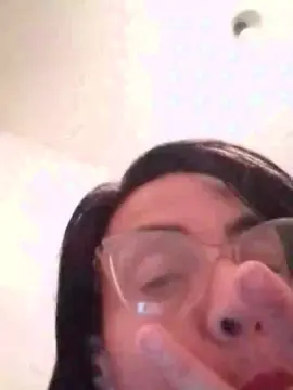 Cam4 Live Sex of Milfchic