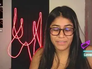 Cam4 Nude Webcam of Rubi_Boobs