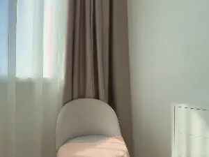 Cam4 Live Sex of ShySchoolGrl