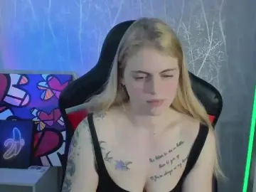 Cam4 Adult Video Chat of Jolly_Doll