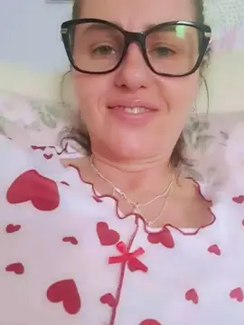 Cam4 Private Sex Chat of Diamant1Crystal