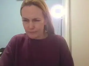 Cam4 Live Sex of CrazyAnny1
