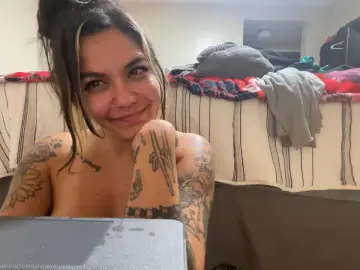 Cam4 Sex Chat of Sinful_Soly