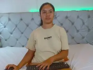 Cam4 Live Porn of NoiraVale