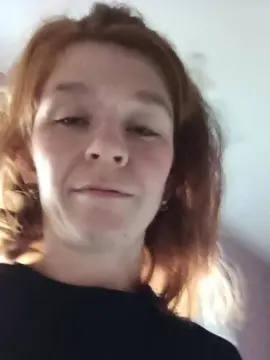 Cam4 Sex Cam of Housewife_Kirst