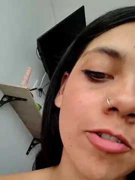 Cam4 Adult Webcam of sweet_scarlett_