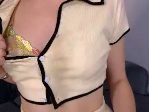 Cam4 Free Live Porn of Susan_Sanders