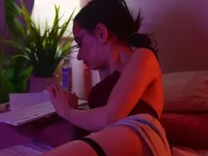 Cam4 Adult Video Chat of AriellaKitty