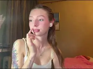 Cam4 Free Porn Cam of MadalynGuse