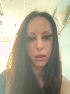Cam4 Watch Live Sex Cams of bigiulia42gcom2