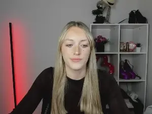 Cam4 Live Porn of EvelynBlond