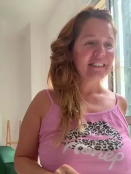 Cam4 Free Porn Cam of mieldulcexx