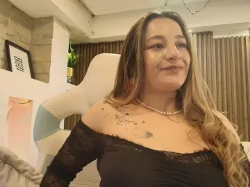 Cam4 Best Webcam of AmyGlow