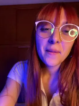 Cam4 Adult Video Chat of antolopez0