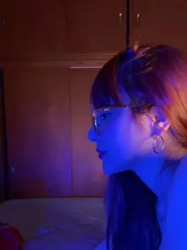 Cam4 Free Live Porn of antolopez0