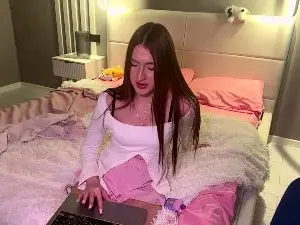 Cam4 Private Sex Chat of ShaynaReyer