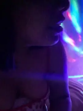 Cam4 Watch Live Sex Cams of yuliana24