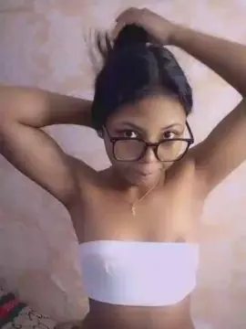 Cam4 Live Sex Cam of Maella2