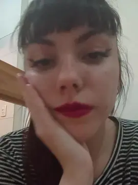 Cam4 Free Live Porn of Lara_99_