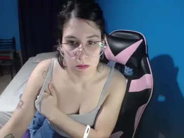 Cam4 Free Live Porn of zzwei7