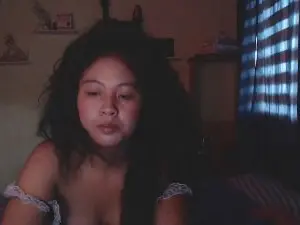 Cam4 Adult Webcam of urprettymaddy