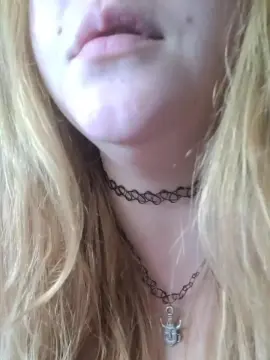 Cam4 Nude Webcam of Ursula98