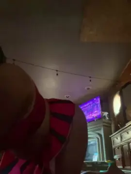 Cam4 Live Porn of Mountainlioness