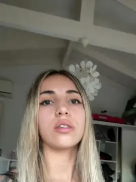 Cam4 Live Porn of Lulu_lloberas