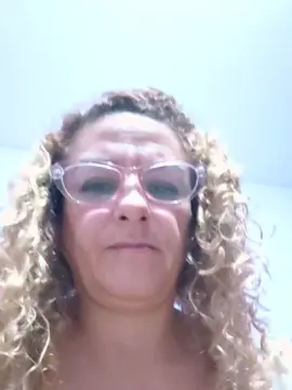 Cam4 Private Sex Chat of Isismilf
