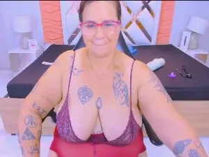 Cam4 Nude Webcam of laura_riley