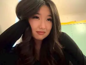 Cam4 Sex Chat of MirthaRehart