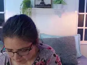 Cam4 Live Porn of Linda_banks_