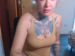 Cam4 Live Sex of Candy_Ds