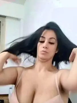 Cam4 Sex Chat of Miquilu04