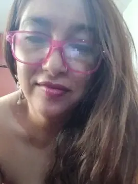 Cam4 Sex Chat of Alma2247