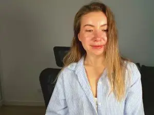 Cam4 Nude Webcam of miax_desire