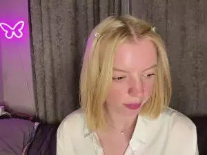 Cam4 Nude Webcam of MinaElberson