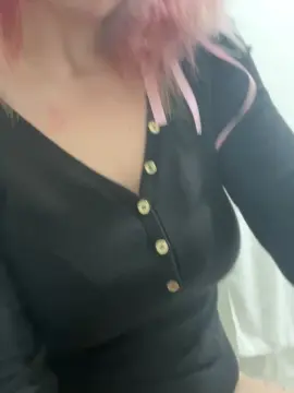 Cam4 Adult Video Chat of StrawberryBunni