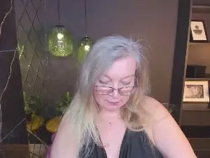 Cam4 Live Porn of Natali_Cloud