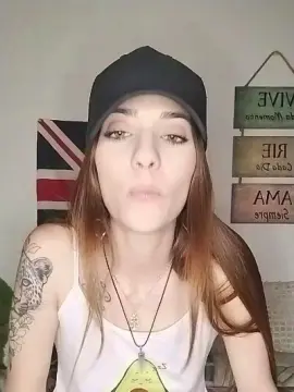 Cam4 Live Sex of AshlyCoop