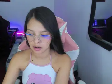 Cam4 Free Live Porn of room_kiitty