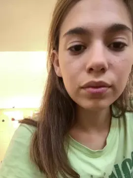 Cam4 Live Sex of milagrossuwu