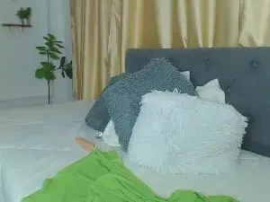 Cam4 Private Sex Chat of Emma_hassani
