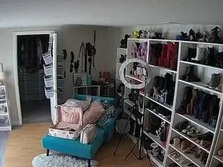 Camsoda Live Porn of voyeurcam-missoliviablack-03