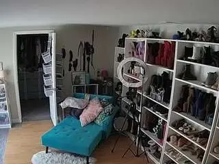 Camsoda Live Porn of voyeurcam-missoliviablack-03