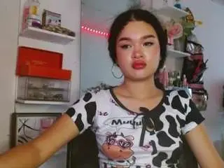 Camsoda Adult Webcam of babybombomm18