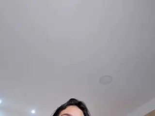Camsoda Adult Video Chat of miranda-crawford